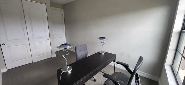 Building Photo - 10207 Akenside Dr