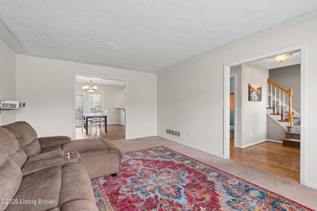 Building Photo - 8212 Grandel Pl