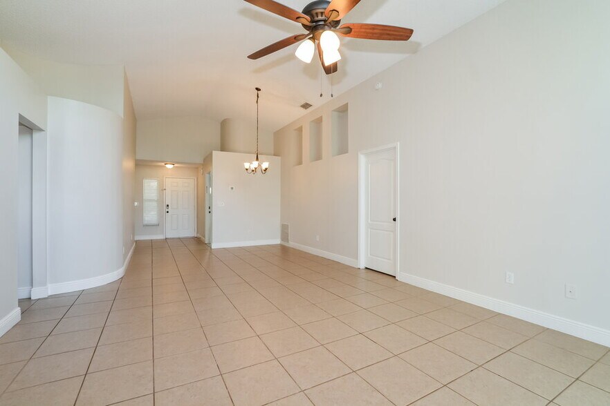 Building Photo - 1634 Sand Key Cir