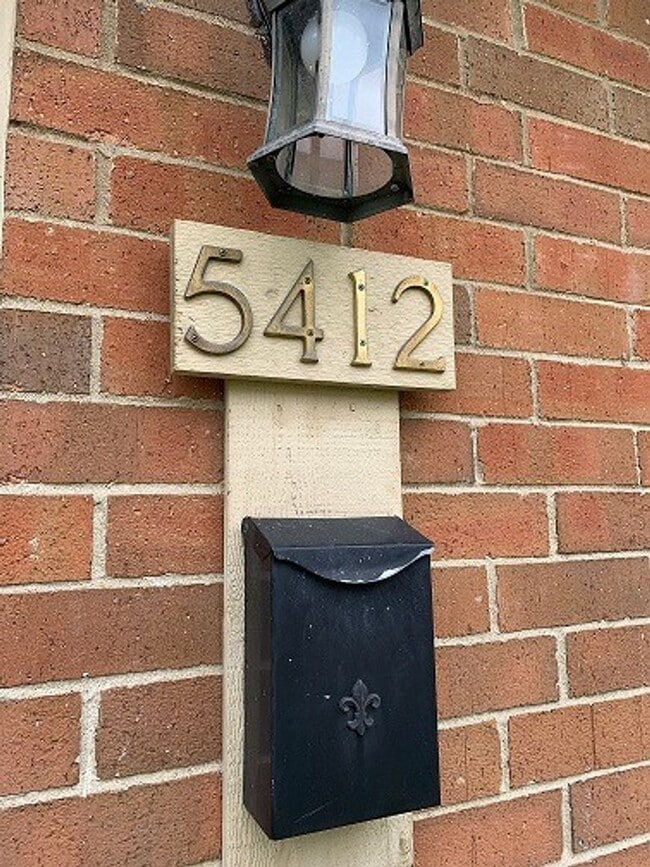 Building Photo - Westerville Oaks Townhomes