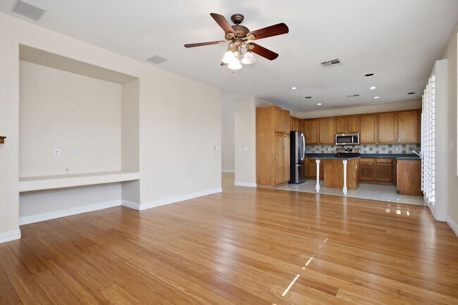 Building Photo - 4513 Long Horse Ct