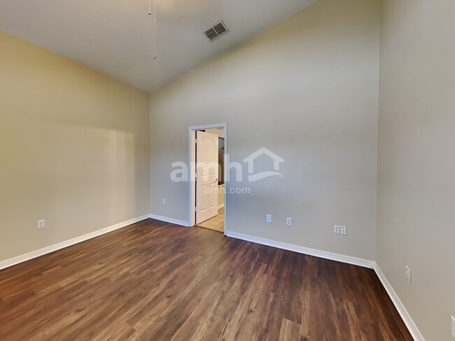 Building Photo - 12016 Tasha Ct