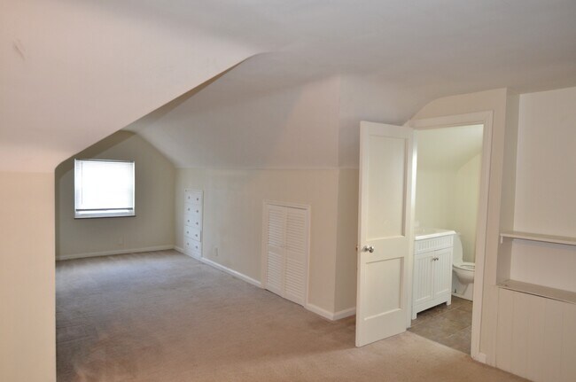 Building Photo - 7297 Chetbert Dr