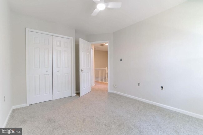 Building Photo - 21136 Winding Brook Square