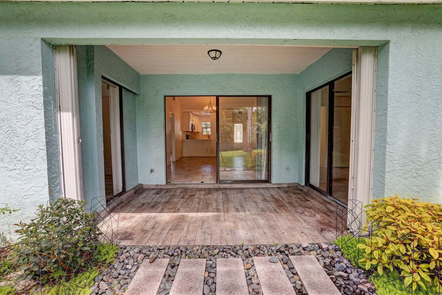 Building Photo - 5770 SE Wilsie Dr