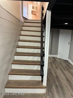 Building Photo - 511 Wallace Ave