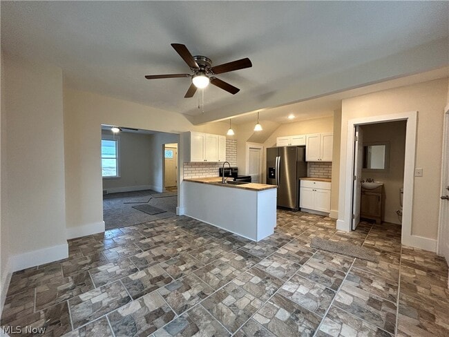 Building Photo - 316 Henry Ave