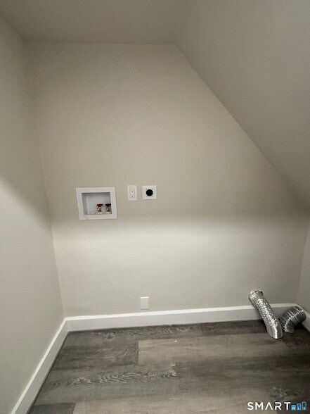 Building Photo - 509 Ogden St