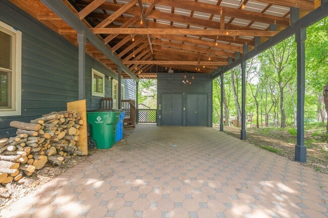 Building Photo - 13918 Hummingbird Ln