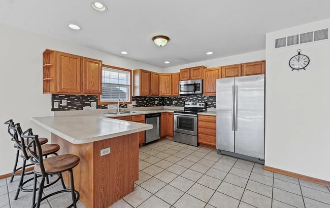 Building Photo - 3907 Aberdeen Dr