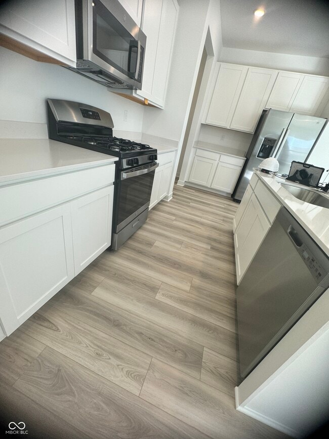 Building Photo - 9355 Kellner St