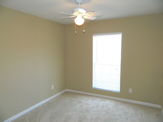 Building Photo - 2905 Galahad Way