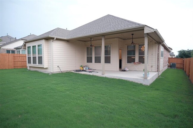 Building Photo - 3357 Pablo Cir