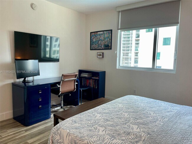 Building Photo - 55 SE 6th St