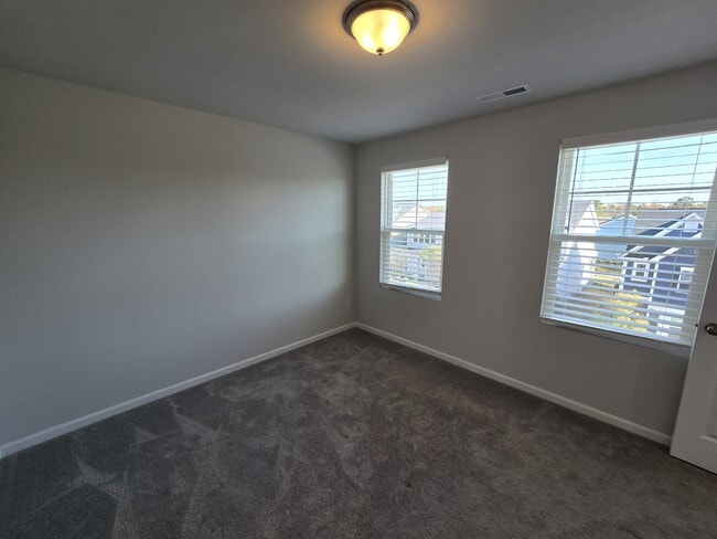 Building Photo - 6309 Truxton Ln