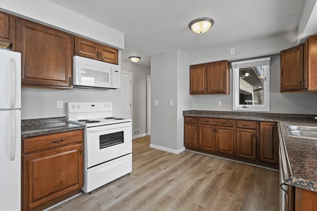 Building Photo - 9402 65th St NE