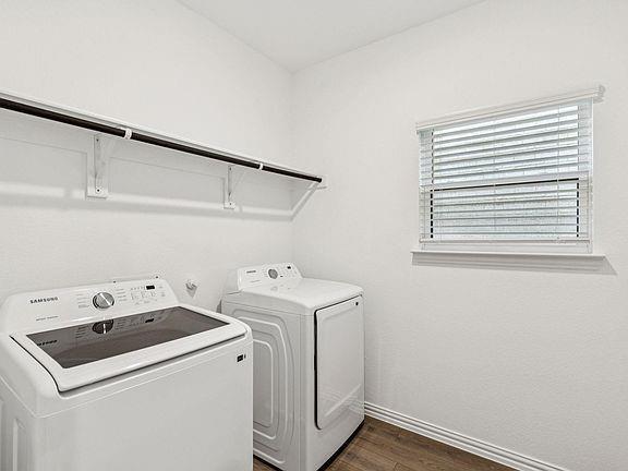 Building Photo - 1193 Doris May Dr