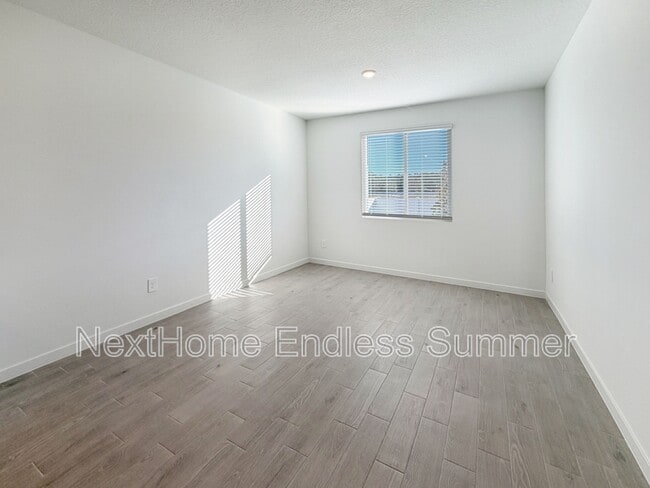 Building Photo - 12719 Senbay Ct