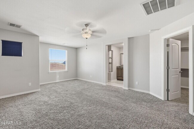 Building Photo - 14459 Eastbrook Dr