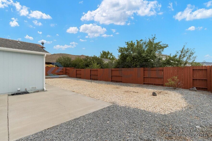 Building Photo - 17770 Buckshot Ct