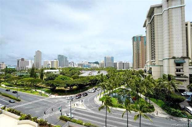 Building Photo - 1860 Ala Moana Blvd