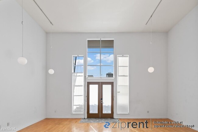 Building Photo - 2 br, 1 bath Condo - 311 4th St, Oakland, ...