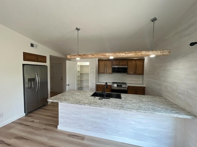 Building Photo - 229 Pennsylvania St