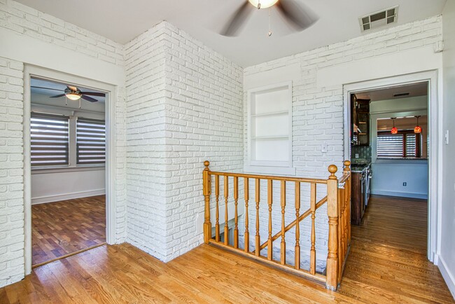 Building Photo - Manhattan Heights Historic District Gorgeous Backyard with Pool and Large House