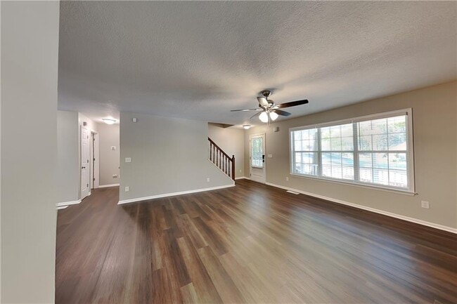 Building Photo - 7290 Hickory Bluff Dr