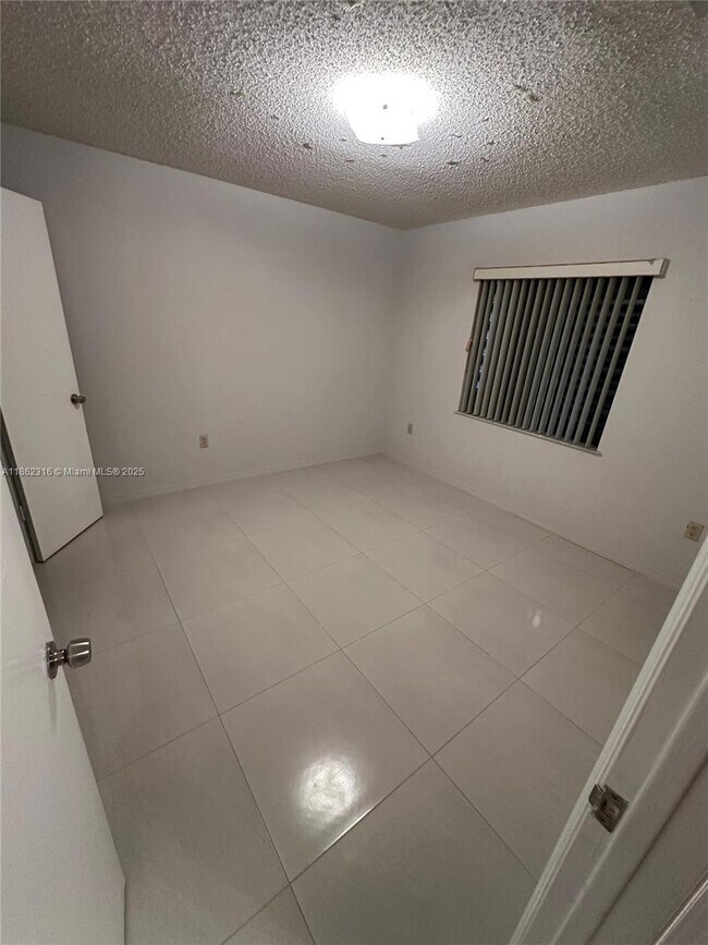 Building Photo - 2904 NW 94th St