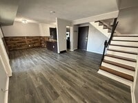 Building Photo - 2nd Floor Condo in North Peoria