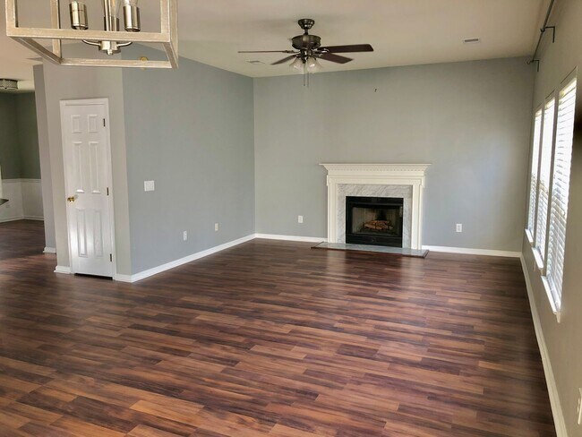 Building Photo - Single Family Home in Grand Oaks Plantation