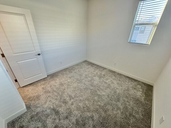 Building Photo - MOVE IN SPECIAL WITH THIS BEAUTIFUL BRAND NEW HOME: 3-BEDROOM HOME IN SUMMERLIN RESIDENCE