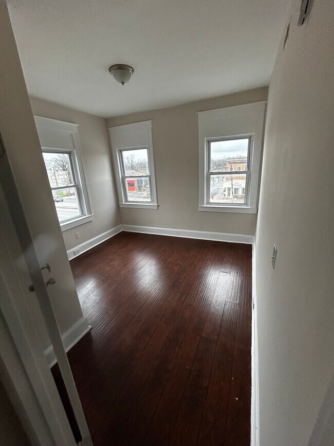 Building Photo - 4201 Park Heights Ave