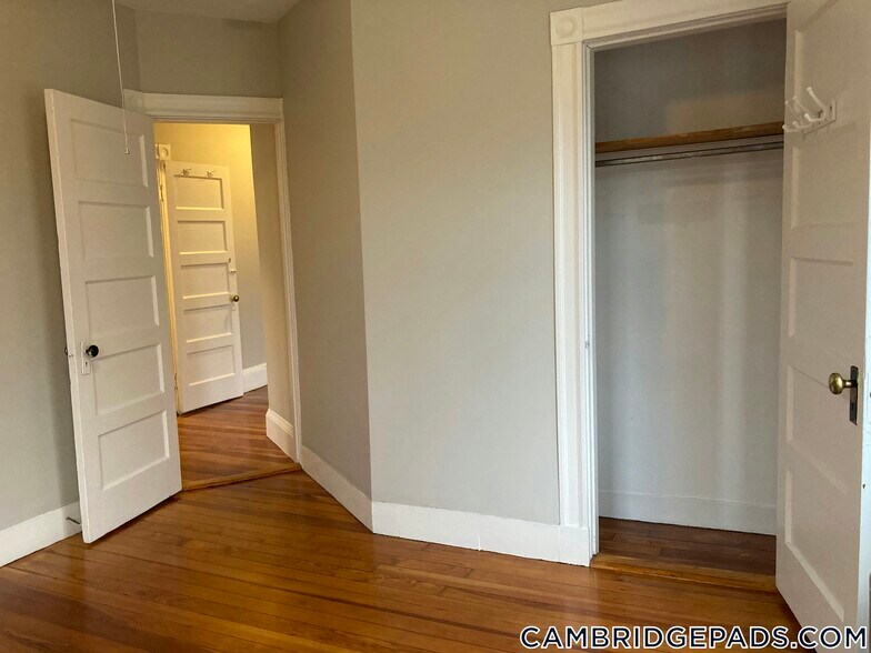 Building Photo - 9 Eustis St