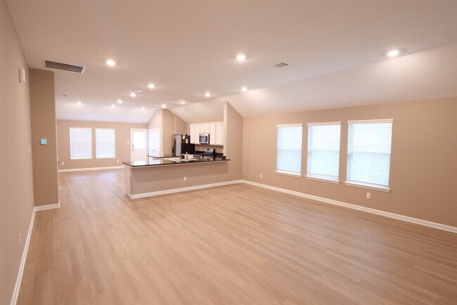 Building Photo - 7211 Songlark Lndg Ct