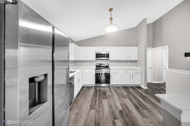 Building Photo - 1218 W 85th Ave