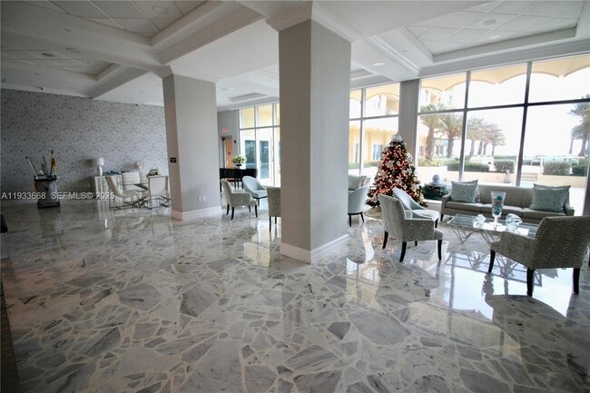 Building Photo - 2501 S Ocean Dr