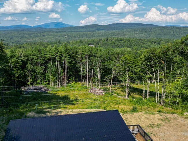 Building Photo - 1250 Nh Rte 12a