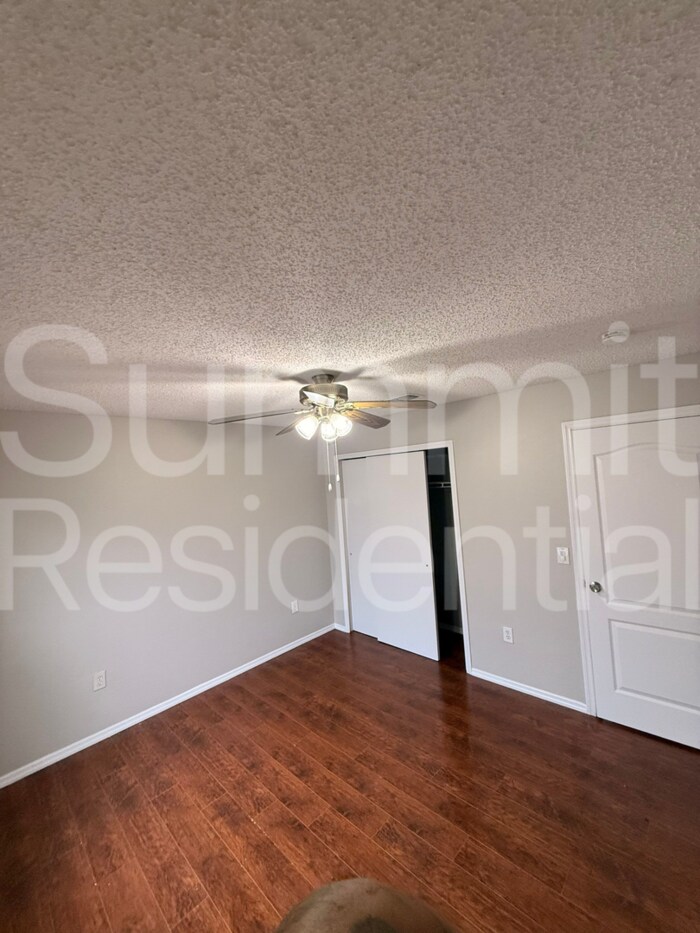 Building Photo - 14417 Jasmine Glen Dr