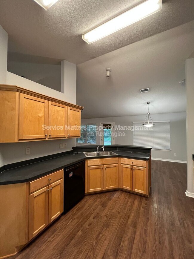 Building Photo - 4742 Spencer Oaks Blvd