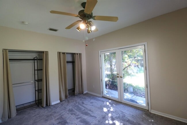 Building Photo - 5861 Datil Pepper Rd