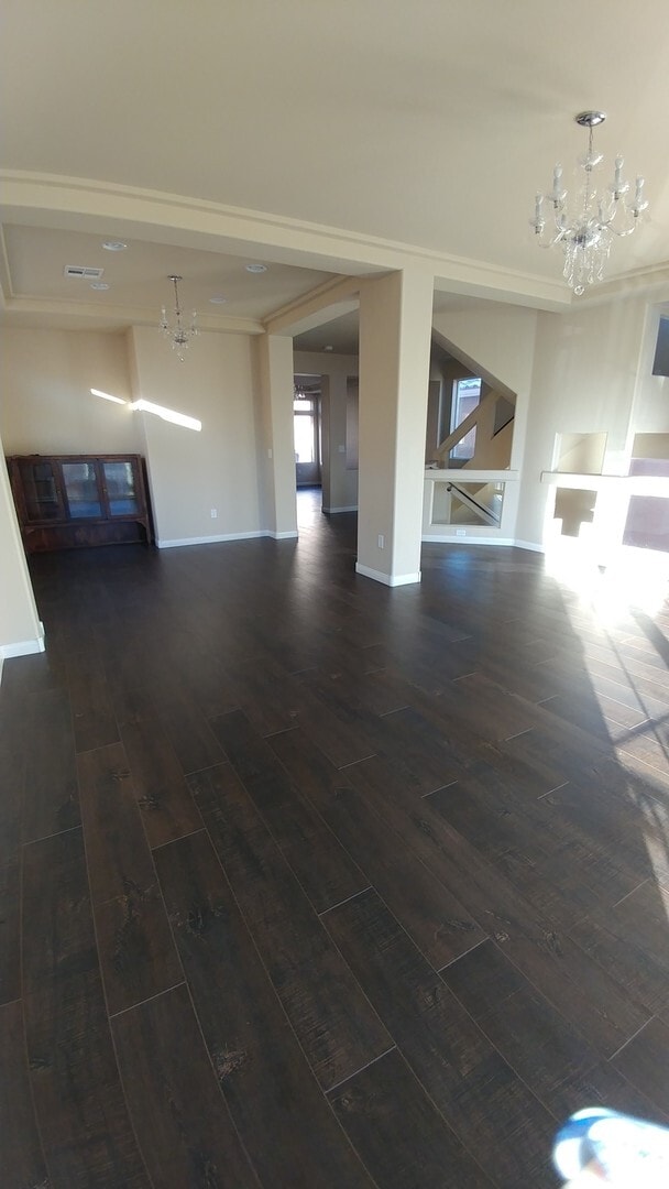 Building Photo - Multi level