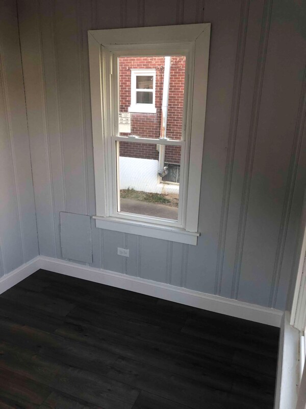 Building Photo - 321 Glendora Ave