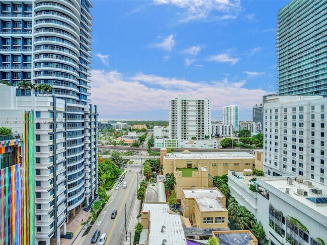 Building Photo - 1250 S Miami Ave