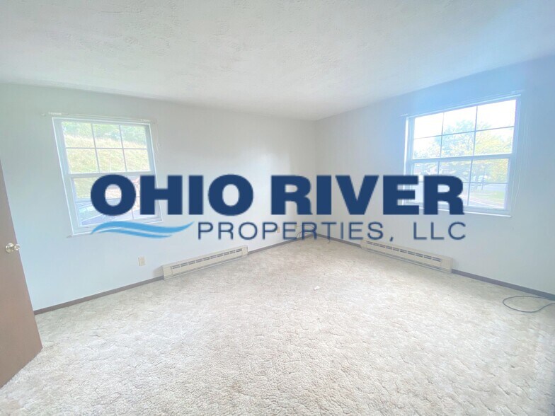 Building Photo - 700 Northwood Ct