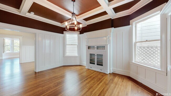 Building Photo - 3763 Clay St