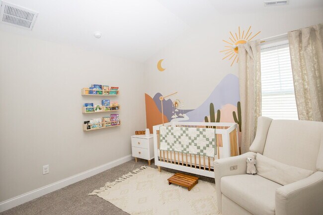 Building Photo - "Spacious 4-Bedroom Home with 2.5 Baths in...