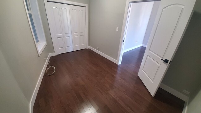 Building Photo - Gorgeous Lawndale 2 Bedroom