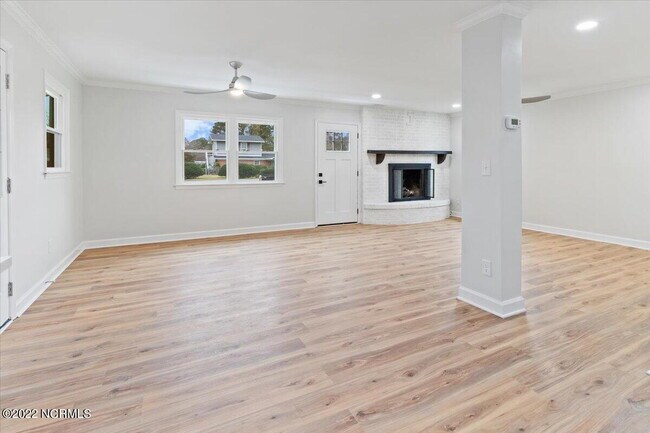 Building Photo - ADORABLE 3 BR | 1 BA Home in Dudley | Fully Renovated and Move-In Ready!